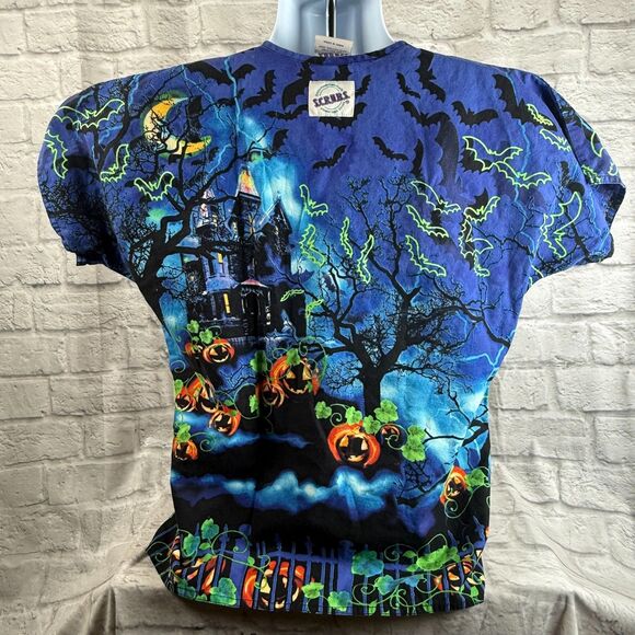 Scrubs Halloween Haunted Mansion Small Jack-O-Lanterns Bats Smart Scrubs House - Picture 3 of 5